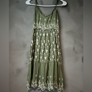 Very nice soft and comfortable dress